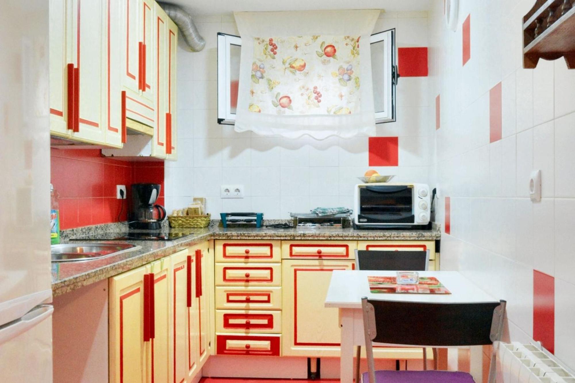 Comfortable Apartment In Caceres 55 M² Welcoming Terrace Buitenkant foto